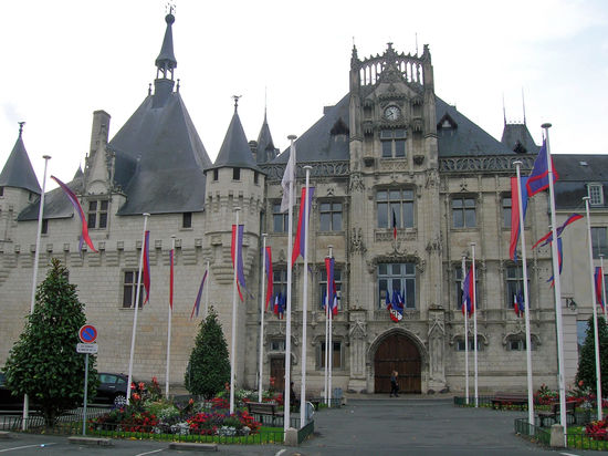 Der "alte" Teil des Rathauses in Saumur.