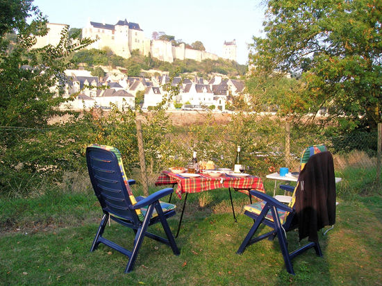 Ein wunderbarer Urlaub geht zu Ende - unser schöner Platz in Chinon.