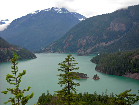 Diablo Lake - alle "Diablo" Orte gefallen mir besonders. Unter "Teufel" kann man sich soo viel vorstellen ...
