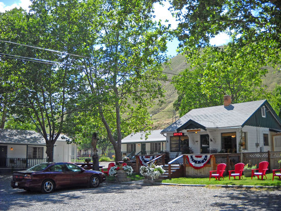 Riggins Motel - eines der schönsten Hotels auf unserer Reise.
Riggins - "Banana Belt of Idaho" hat mildes Klima, wenig Schnee.