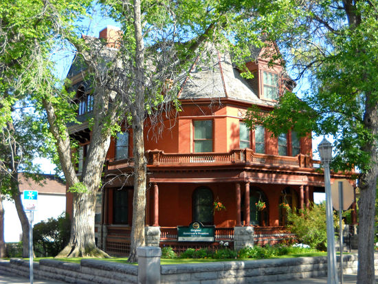 Helena - eines der schönen alten Häuser (früher Governeur-Sitz).