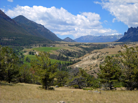 Chief Joseph Highway - Wyoming HW 296 - folgt der Route der Nez Perce, die sie auf ihrer Flucht nach Kanada nahmen.