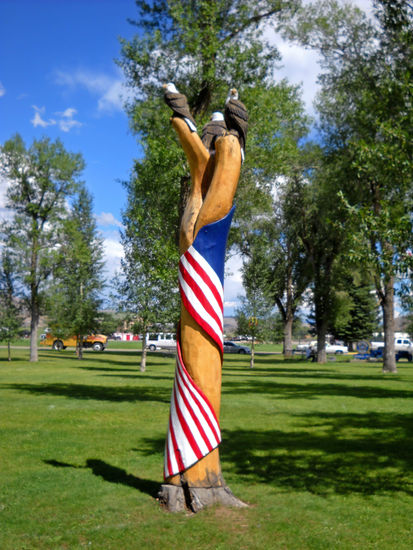 Diese schöne Skulptur sahen wir in einem Park in Montrose.