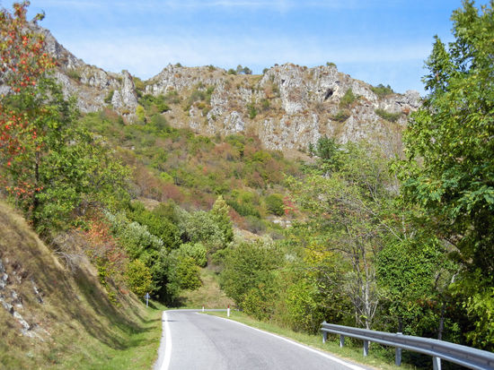 Im Hinterland der Riviera - in den Ligurischen Alpen - Traumstraßen für Motorradfahrer!
