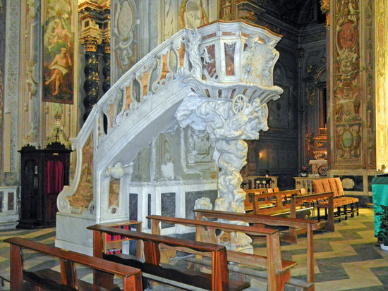 Finalborgo - Kirche San Biagio
Kunstwerke aus der Spät-Renaissance und dem Barock.