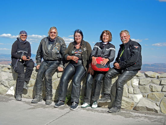 Gruppenbild Highway 12 - Doris, Rolf, Uschi, Rita und Chris