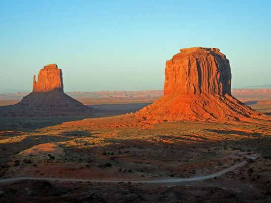 Abenddämmerung im Monument Valley