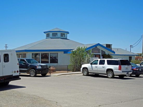 The Blue Coffee Pott Cafe