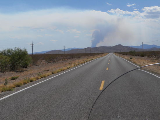 Es brennt am Emory Pass