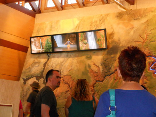 Dem Visitor Center Grand Canyon sollte man auf jeden Fall einen Besuch abstatten