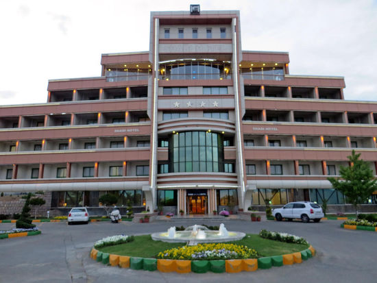 Shadi Hotel - 53,20 Euro mit Frühstück in Sanadaj