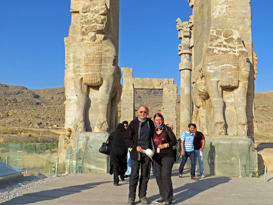 Persepolis oder Takht-e Jamshid, wie die Iraner es nennen, ist mehr als einen Kurzaufenthalt wert.