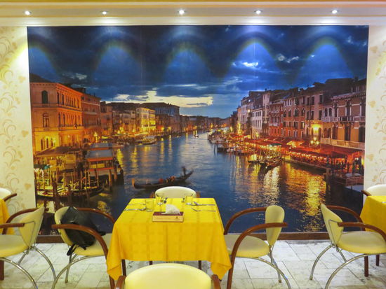 Esfahan - Restaurant Venice im Parsian Hotel - sehr zu empfehlen.