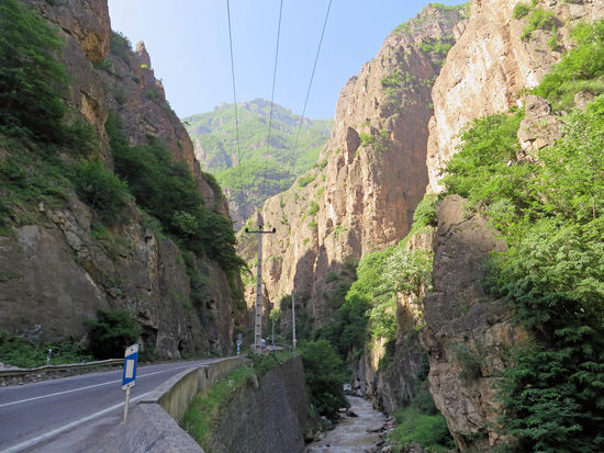 Vom Kaspischen Meer durch das Elbursgebirge