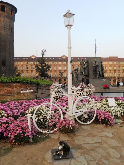Kleine Spielerei in der Nähe Palazzo Madama
