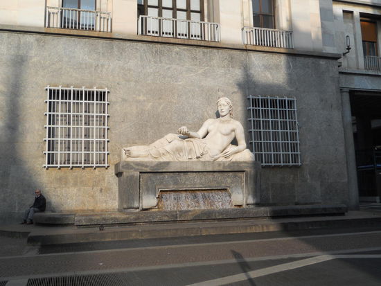 Prächtig, diese monumentalen Skulpturen