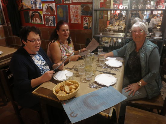 Facebook Freunde - Ursula, Uschi und Anneken