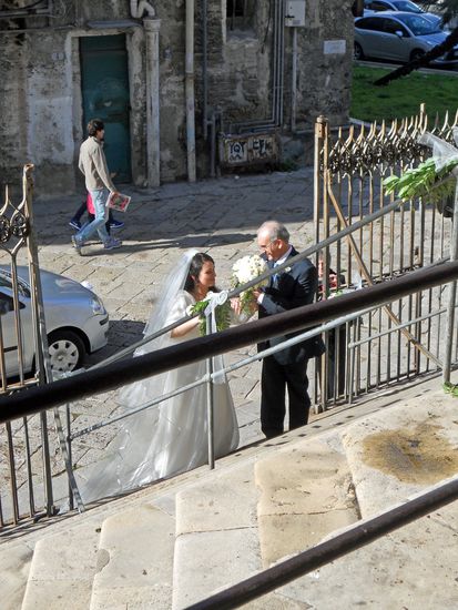 Brautpaar an der Chiesa Santa Maria della Catena