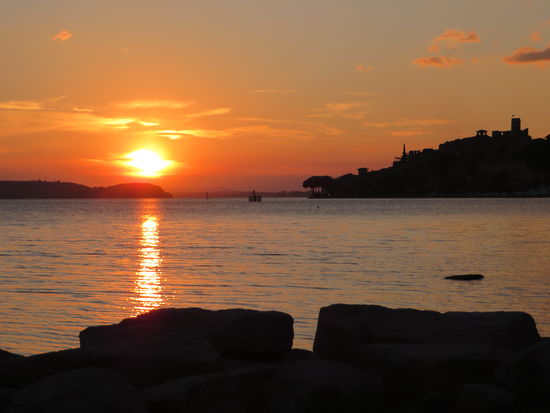 Abendhimmel am Lago di Trasimeno - schöner Einstand für den 1. Tag