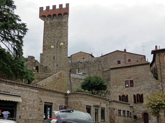 Blick auf La Rocca - Passignano sul Trasimeno
