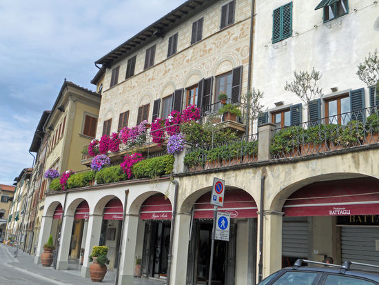 Figline Valdarno - Piazza Marsilio Ficino