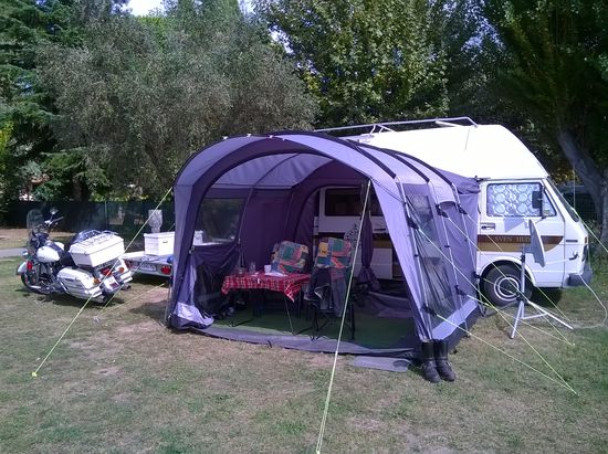 Unsere "Wagenburg" am Lago di Trasimeno