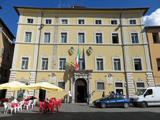 Umbertide - Palazzo Bourbon - Palazzo Comunale