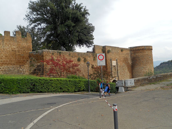Orvieto - Giardini Comunali - alte Befestungsmauern