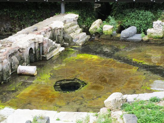 Odeon e Teatro Romano
