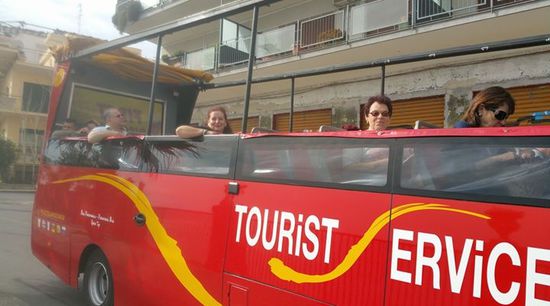 Hop on Hop off Bus - 15 Euro