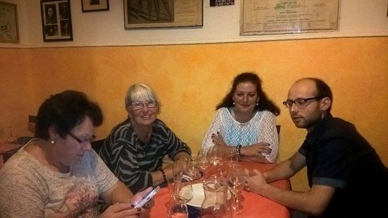 Ursula (aus Ungarn), Anneken (aus den Niederlanden), Uschi und Mario