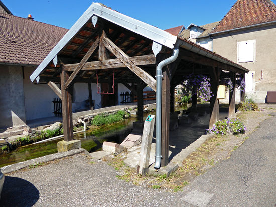 Melisey - altes Waschhaus am Fluss Ogden