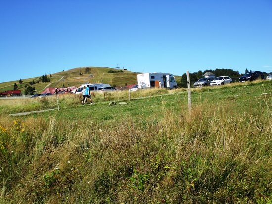 Grand Ballon, 1.424 m. Hier sind zahlreiche Ausflügler unterwegs.