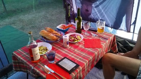 Warten auf das Abendessen
