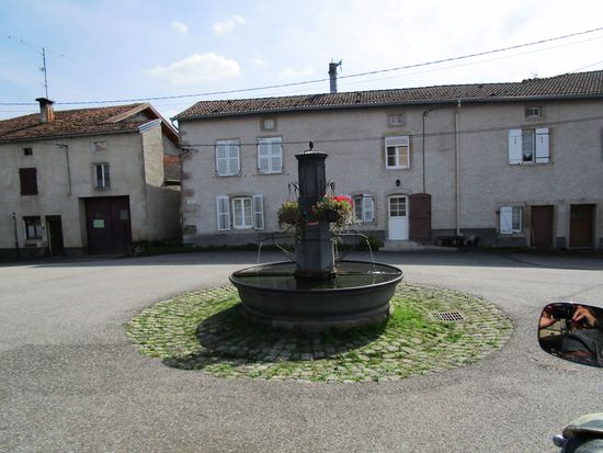 Viomenil - Dorfbrunnen