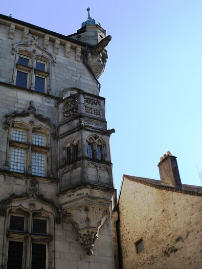 Tour des Echevins (Schöffenpalast)