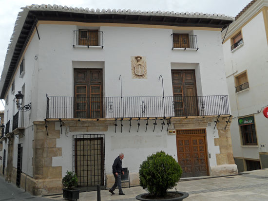 Mansion Senorial, 17./18. Jh. mit einem alten Wappen an der Fassade - Velez Rubio