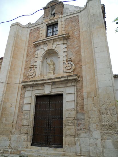 Iglesia de San Jose (18. Jh.) mit einer prächtigen Fassade, leider geschlossen.
Velez Rubio