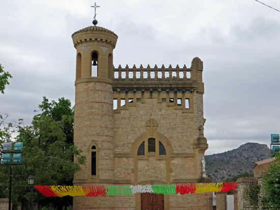 La Puebla de Don Fadrique - Paseo de la Santas mit der Ermita del Santo Angel.