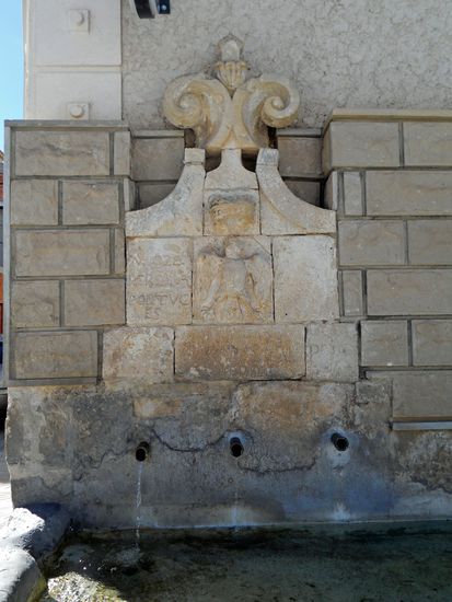 Maria - Plaza de la Encarnacion