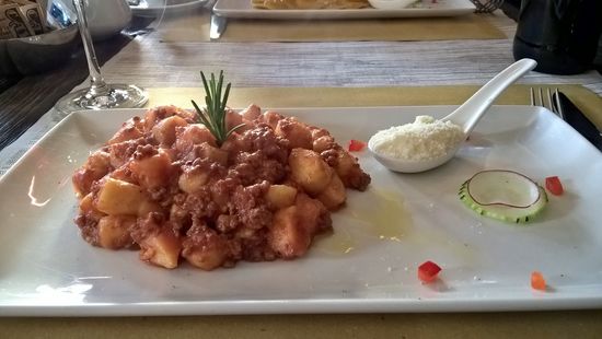 Restaurant alla Palazzina - Gnocchi mit Sugo Bolognese