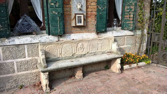 Antiquitäten- und Kunstgeschäft – Antichita Arredi d’Arte