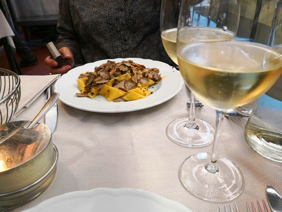 Nudeln mit Steinpilzen und Trüffel