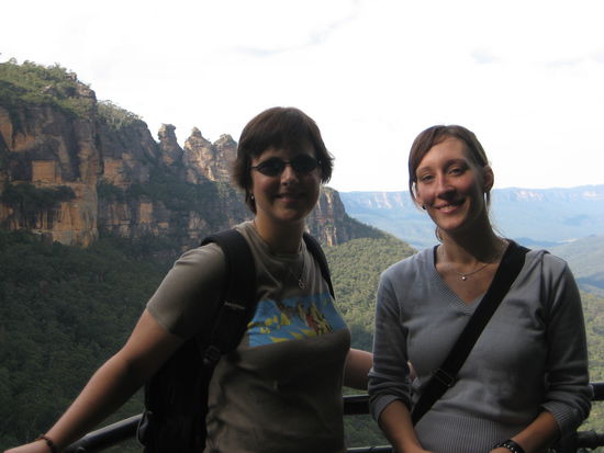 Zwei Cousinen bei Three Sisters