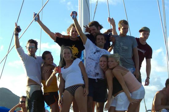 Vollgeladen mit 60 Jungen people und ein paar Liter Bier...
