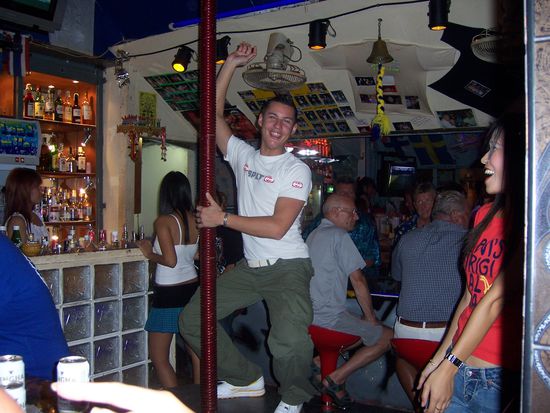 "was die chicks choend, chanech scho lang"