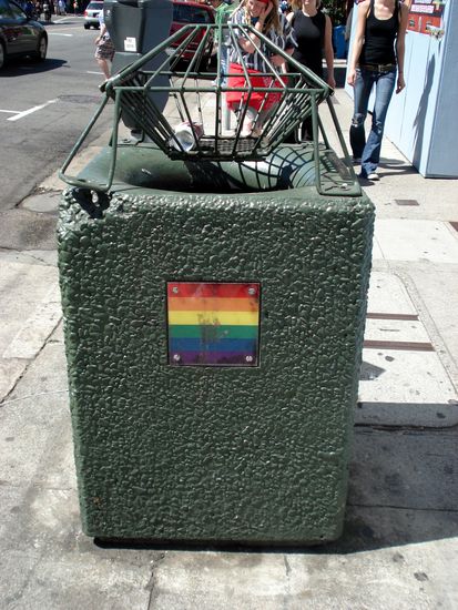 ein Muelleimer im Castro... hier steht alles unter dem gleichen "Stern"