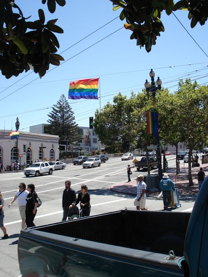nochmal die grosse Fahne im Castro