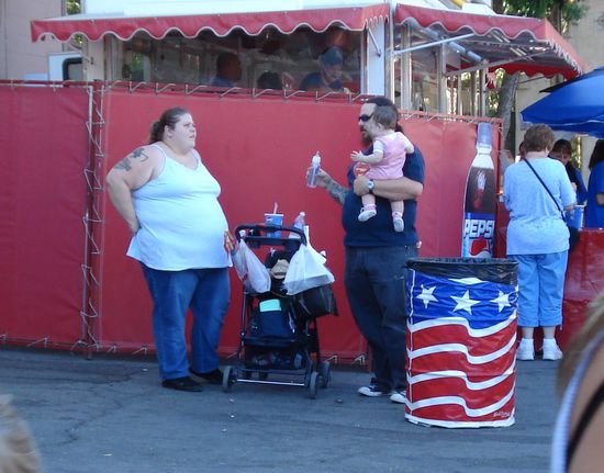 diese "Grazie" musste ich einfach festhalten...
und nicht zu vergessen...der Muelleimer in den Nationalfarben!