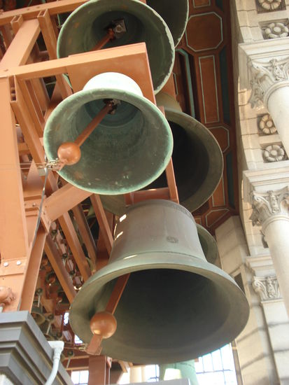 die Glocken im Turm